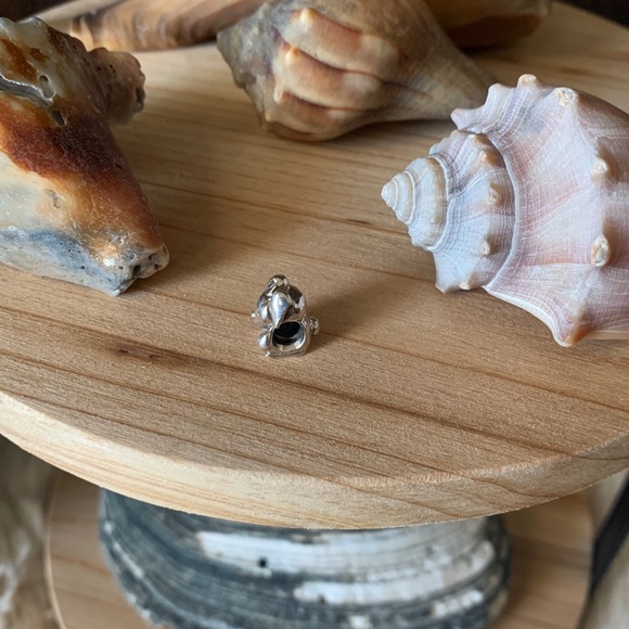 Retired Pandora Rabbit Charm - Picture 2 of 5